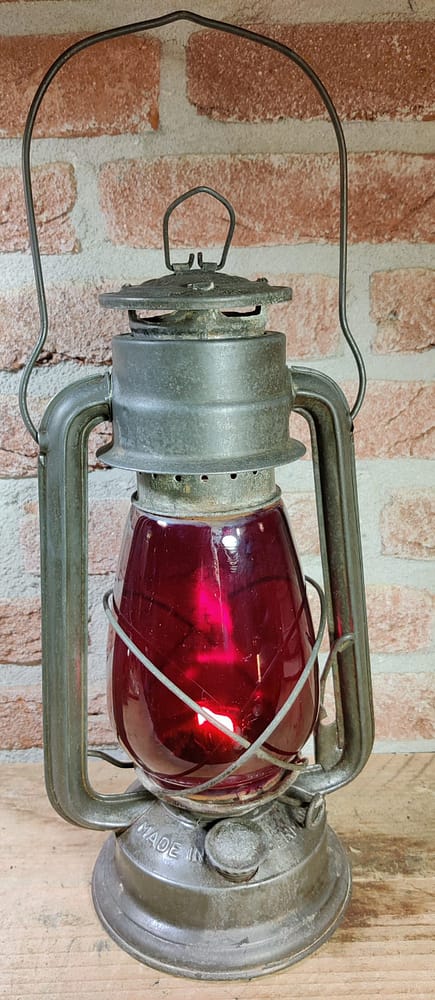 Mooie foto van de Frowo 75 met rood glas